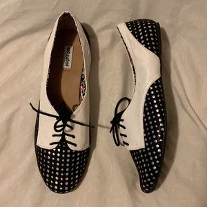 2 Pair of Not Rated Lace Up Shoes! Size 11 cute!